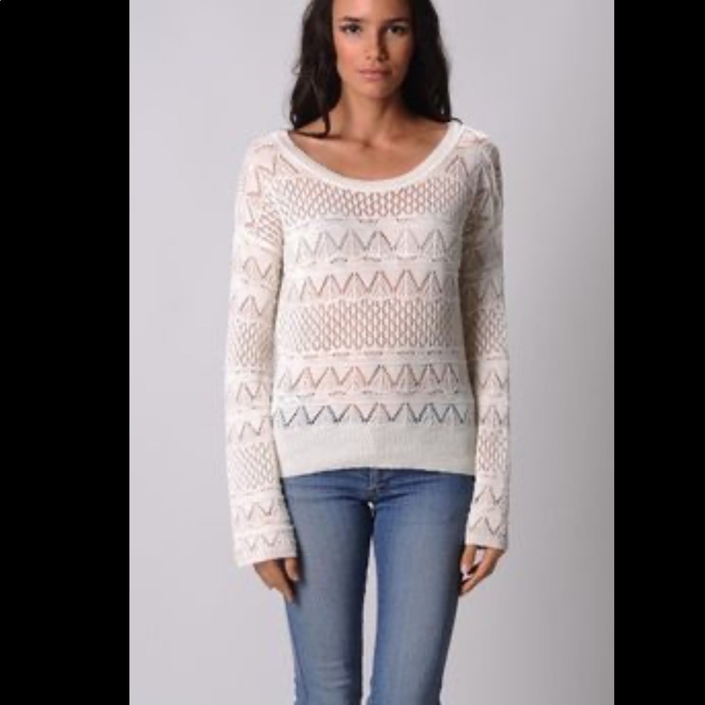 BASS• ivory lace top